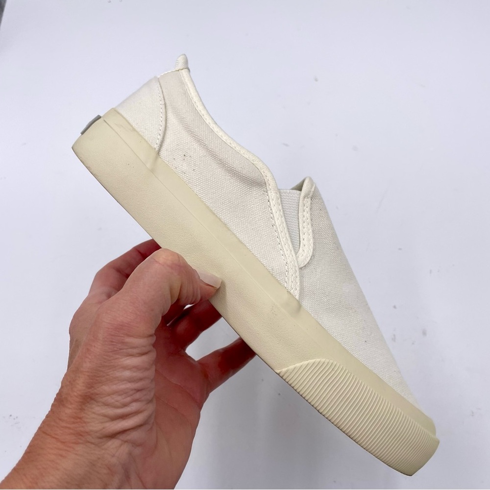 Everlane White Canvas Forever Slip On‎ Sneaker in Size 6.5 - Picture 4 of 10